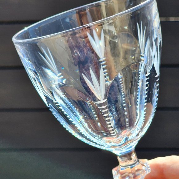 4 Panel Slashes Fan Cut to Clear Crystal Wine Goblets 5.5" - Picture 5 of 11